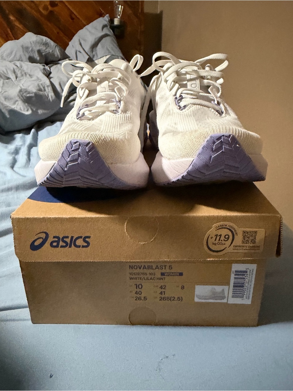 ASICS Novablast 5